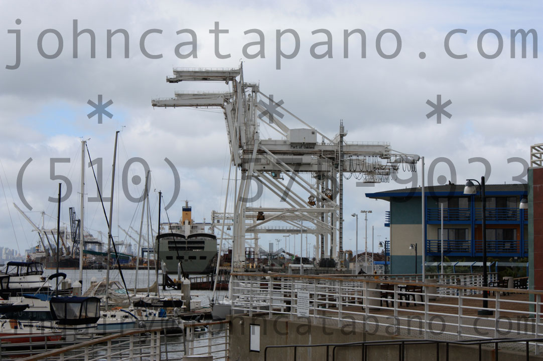 Port of Oakland Crane and Ship